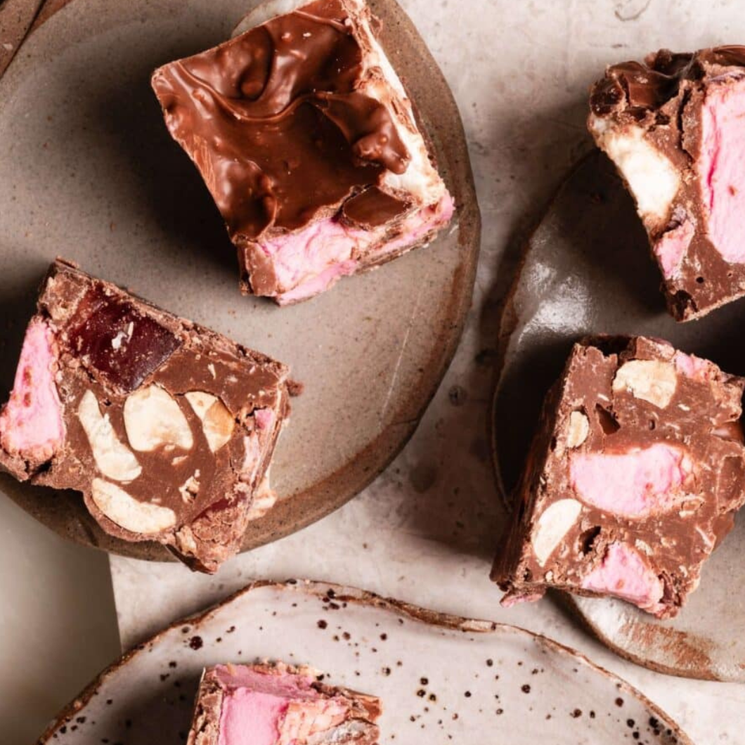 Milk Chocolate Rocky Road Bites - 1kg Bulk Box
